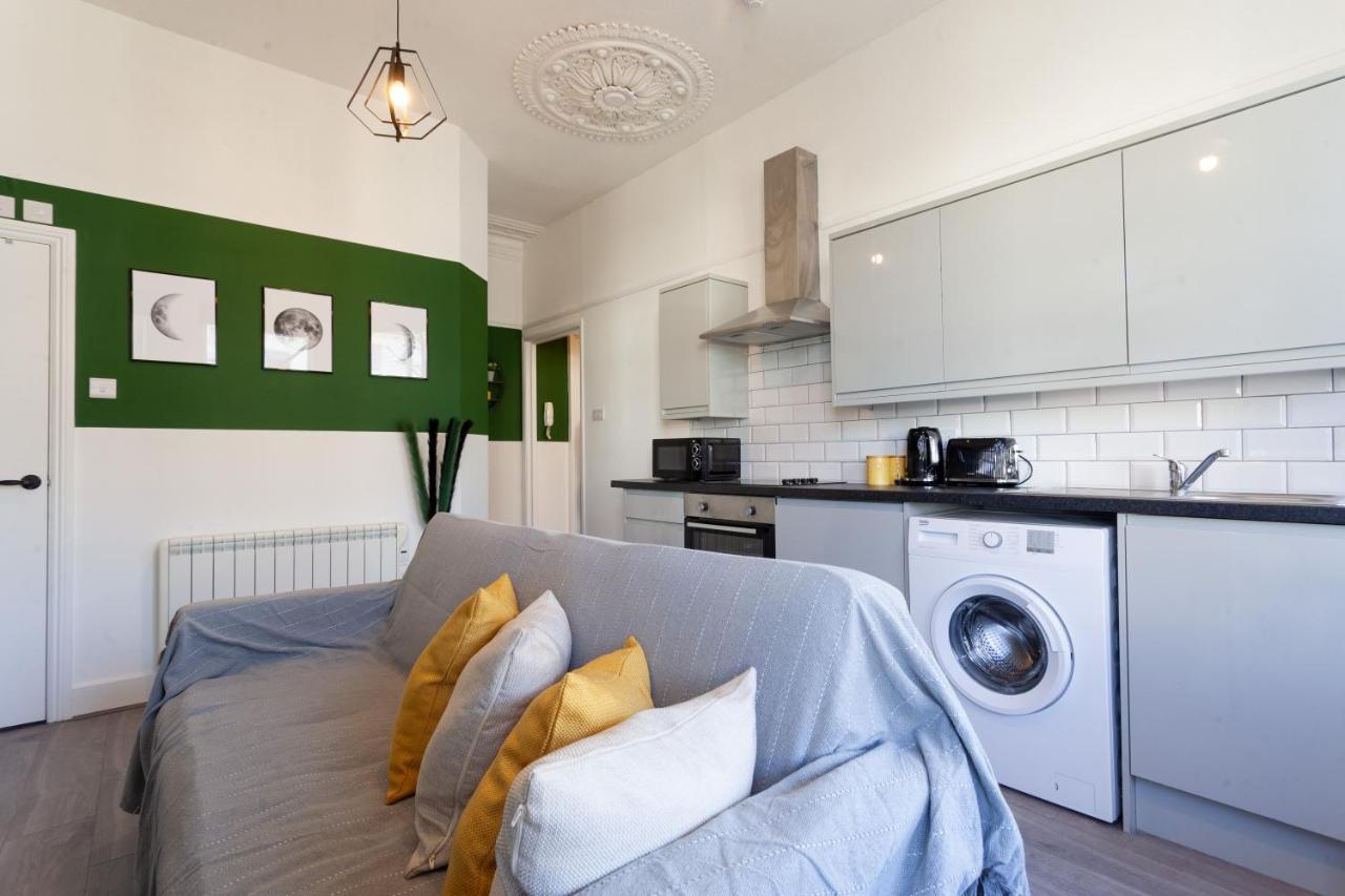 Hove Seaside Getaway Apartments מראה חיצוני תמונה