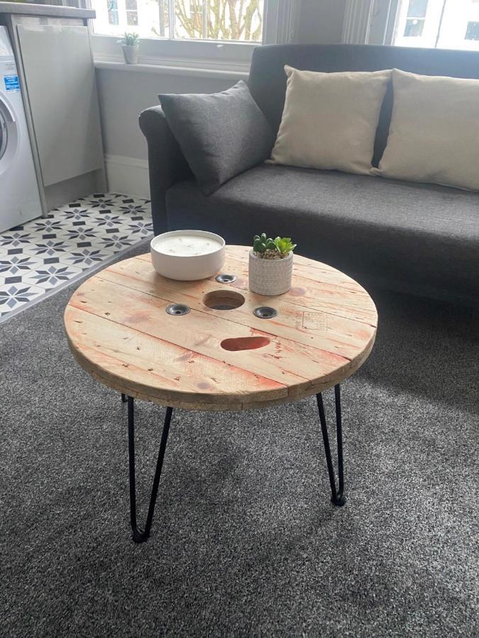 Hove Seaside Getaway Apartments מראה חיצוני תמונה